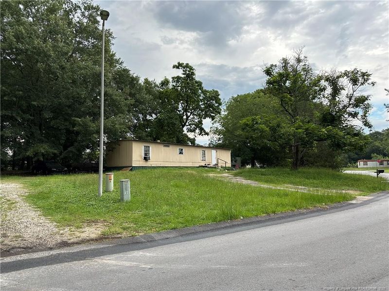 237 Americus Dr, Fayetteville, NC 28312