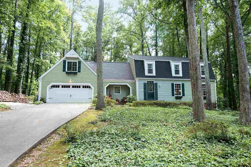 237 Beachers Brook Ln, Cary, NC 27511