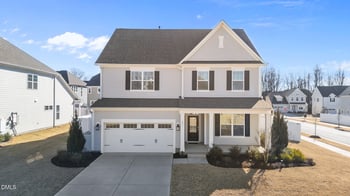 237 Cressida Woods Dr, Holly Springs, NC 27540