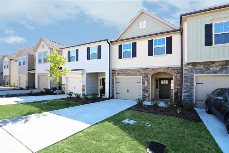237 Cross Blossom Rd, Durham, NC 27703