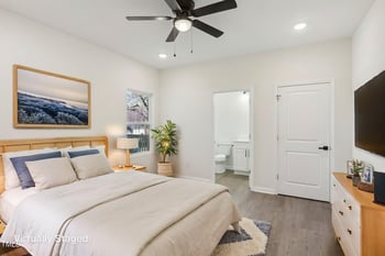 237 Foster St, Burlington, NC 27217