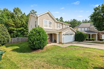 237 Georgetowne Dr, Clayton, NC 27520