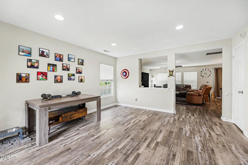 237 Georgetowne Dr, Clayton, NC 27520