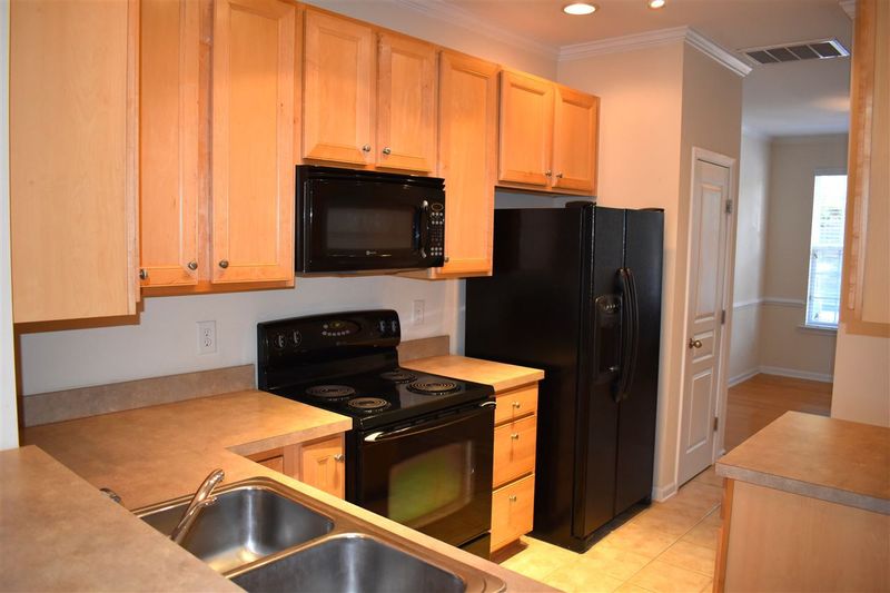 237 Grey Elm Trl, Durham, NC 27713