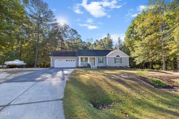 237 Hunter Ln, Zebulon, NC 27597