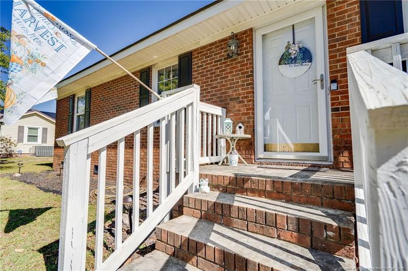 237 S Ida St, Coats, NC 27521
