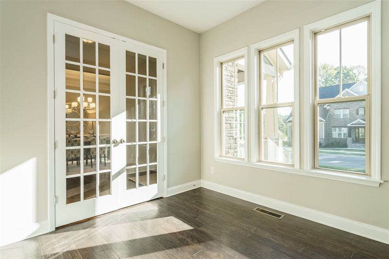 237 Keythorpe Ln, Cary, NC 27519