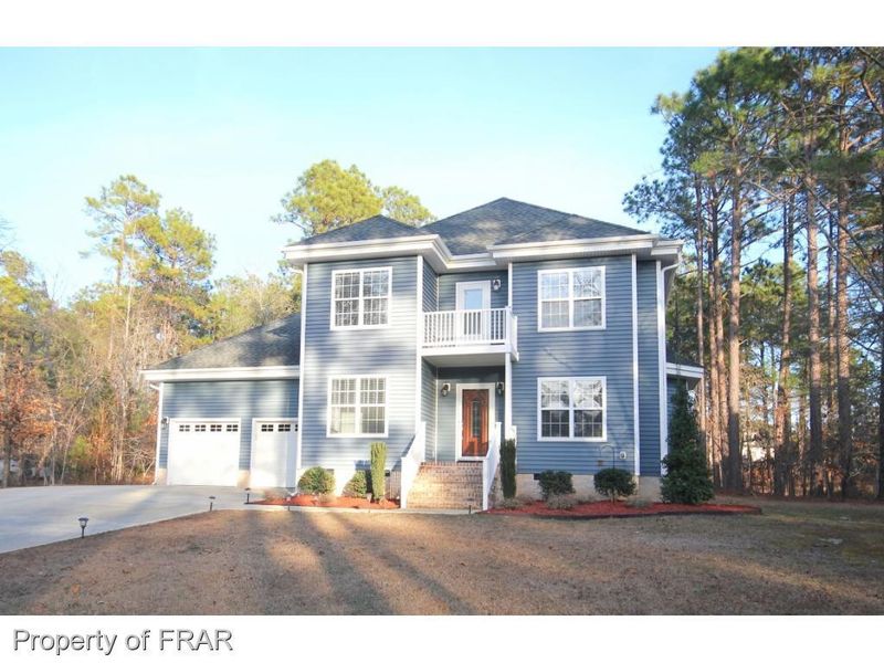 237 Lakeside Ln, Sanford, NC 27332