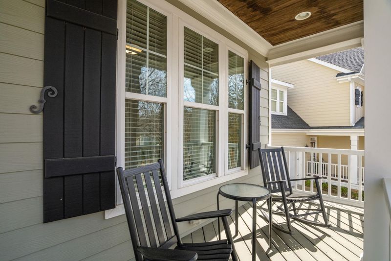 237 Marsh Landing Dr, Holly Springs, NC 27540