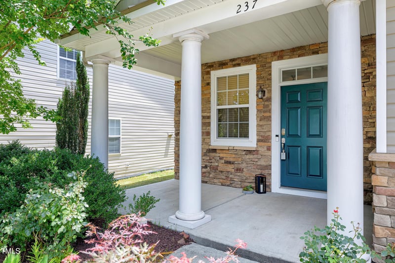 237 Northlands Dr, Cary, NC 27519