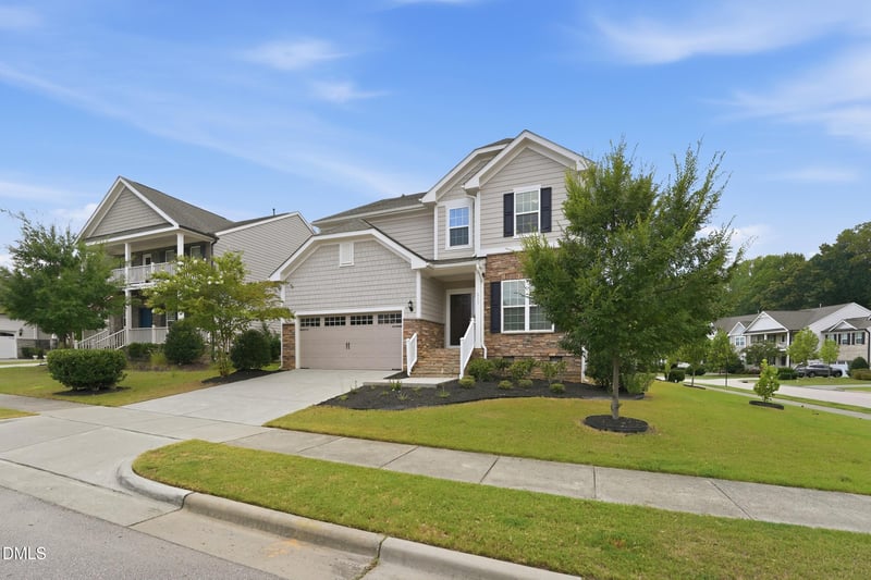 237 Oakmere Dr, Cary, NC 27513
