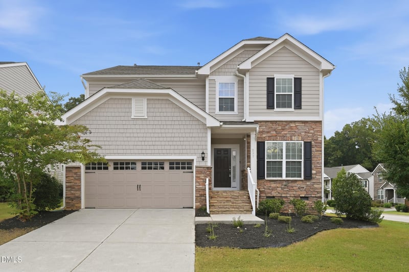 237 Oakmere Dr, Cary, NC 27513