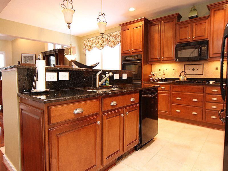 237 Plott Hound Dr, Wake Forest, NC 27587