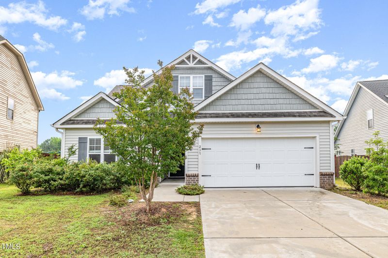 237 Royal Oak Ln, Garner, NC 27529