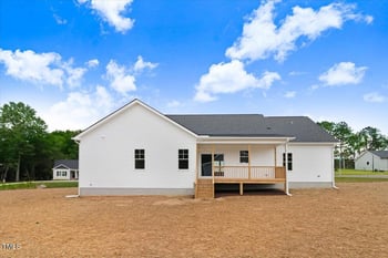 237 Sourgum Ct, Zebulon, NC 27597