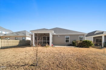 237 Willow Grove Ln, Fuquay Varina, NC 27526