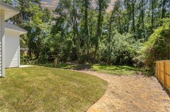 237 Windsor Dr, Fayetteville, NC 28301