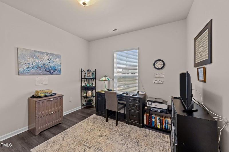 2370 Friars Head Ct, Fuquay Varina, NC 27526