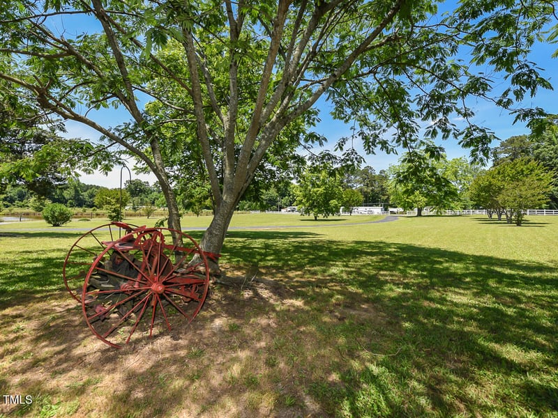 2371 Nc 210 , Smithfield, NC 27577