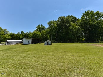 2371 Nc 210 , Smithfield, NC 27577