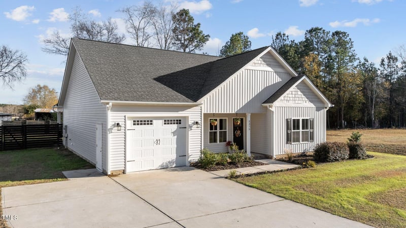 2375 Nc Highway 96, Four Oaks, NC 27524