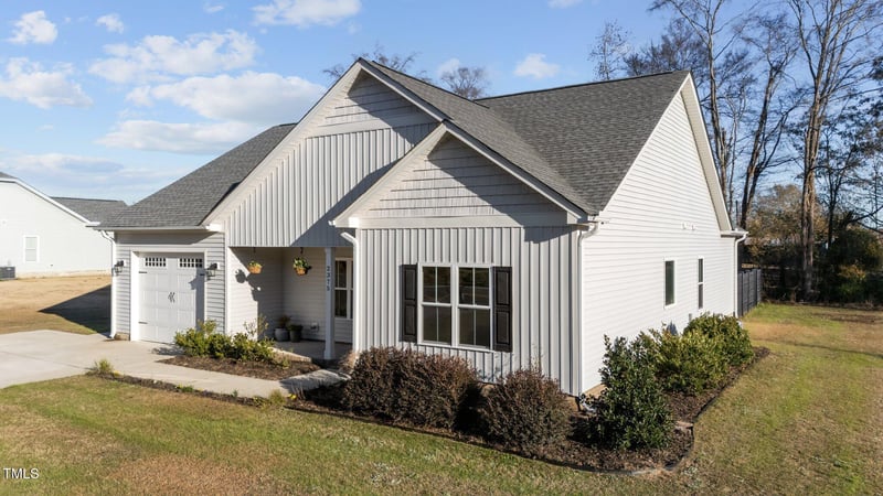 2375 Nc Highway 96, Four Oaks, NC 27524