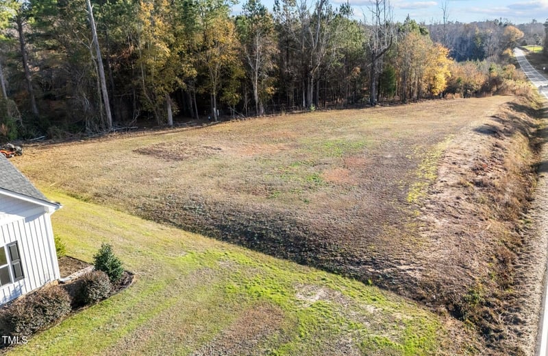 2375 Nc Highway 96, Four Oaks, NC 27524