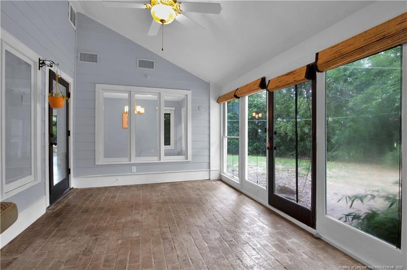 2375 Raeford Rd, Fayetteville, NC 28305