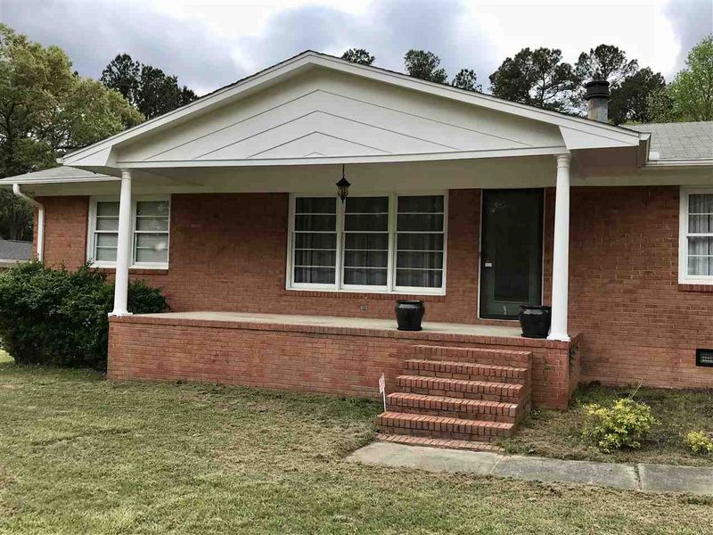 238 Bandock Dr, Durham, NC 27703