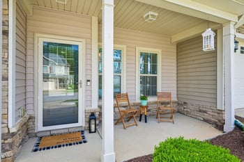 238 Beaconwood Ln, Holly Springs, NC 27540
