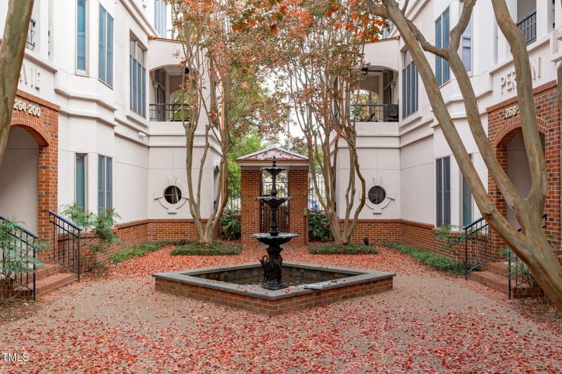 238 E Davie St, Raleigh, NC 27601