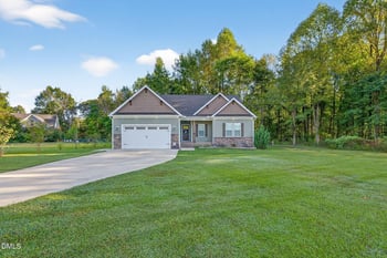 238 Deer Path Farms Rd, Erwin, NC 28339