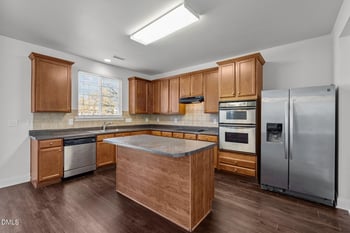 238 Larktree Ln, Fuquay Varina, NC 27526
