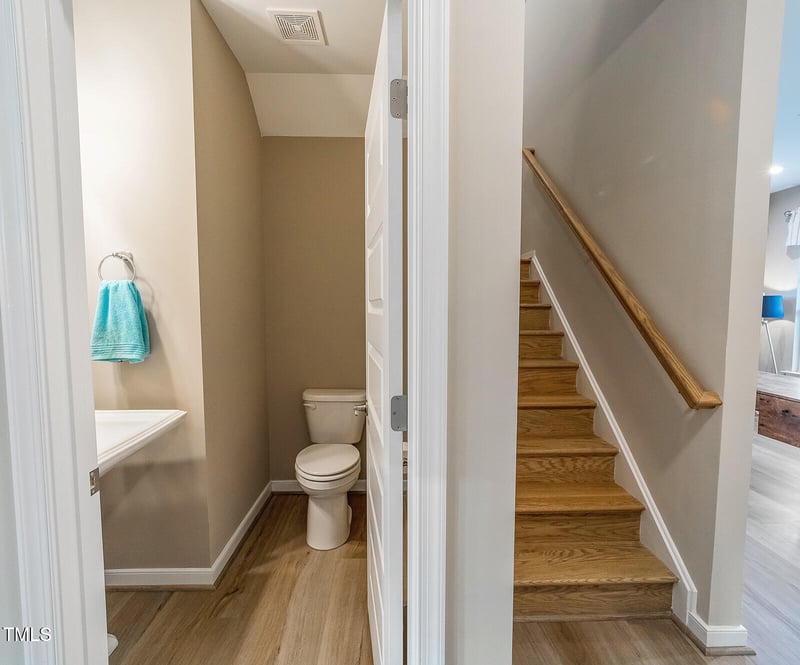 238 Oak Meadow Ln, Angier, NC 27501