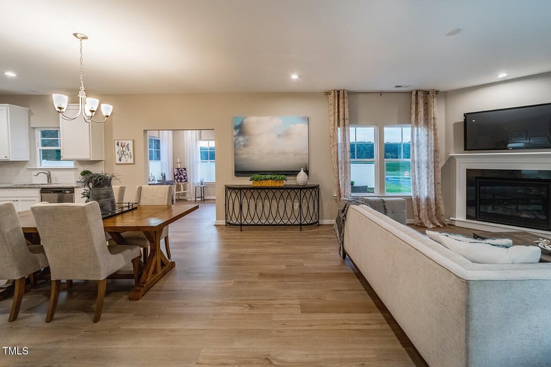 238 Oak Meadow Ln, Angier, NC 27501