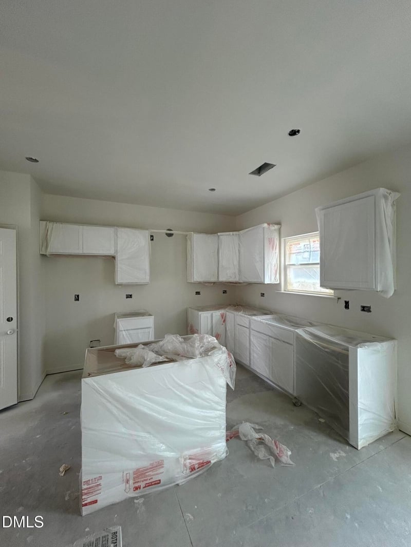 238 Oak Meadow Ln, Angier, NC 27501