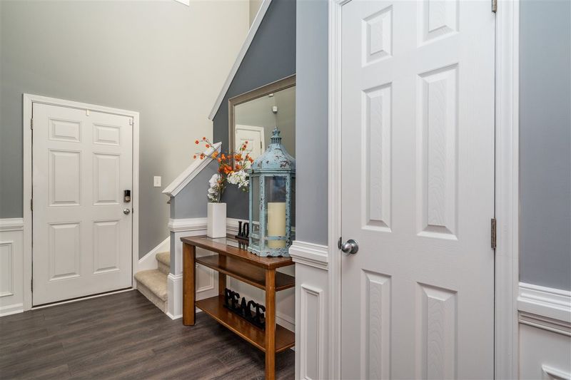 238 Willowbrook Cir, Clayton, NC 27527