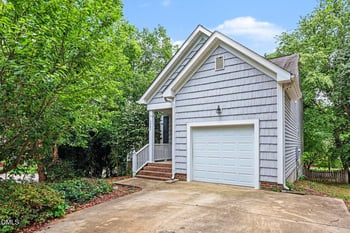 2389 Sapphire Valley Dr, Raleigh, NC 27604