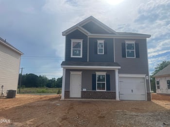 239 Courtside Dr, Dunn, NC 28334