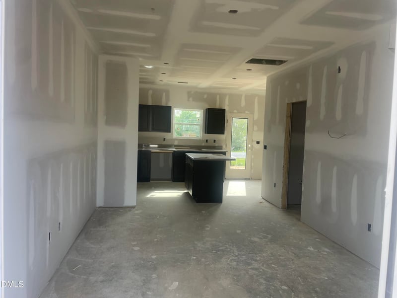 239 Courtside Dr, Dunn, NC 28334