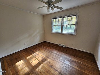 239 Hamilton Rd, Chapel Hill, NC 27517