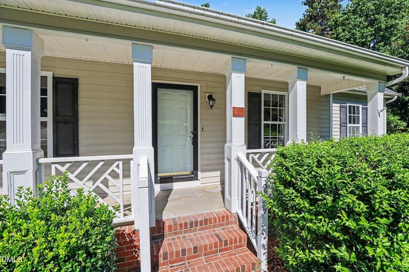 239 Jared Dr, Fuquay Varina, NC 27526