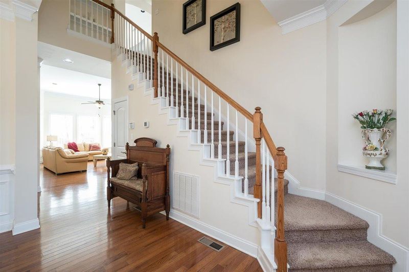 239 Legends Way, Chapel Hill, NC 27516