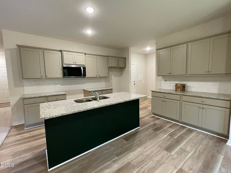 239 Mangrove Ct, Four Oaks, NC 27524