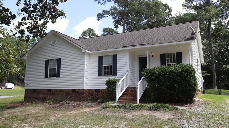 239 Old Cabin Ct, Angier, NC 27501