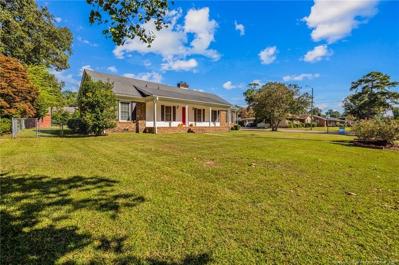 239 Rainier Dr, Fayetteville, NC 28314