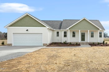 239 Surles Rd, Benson, NC 27504