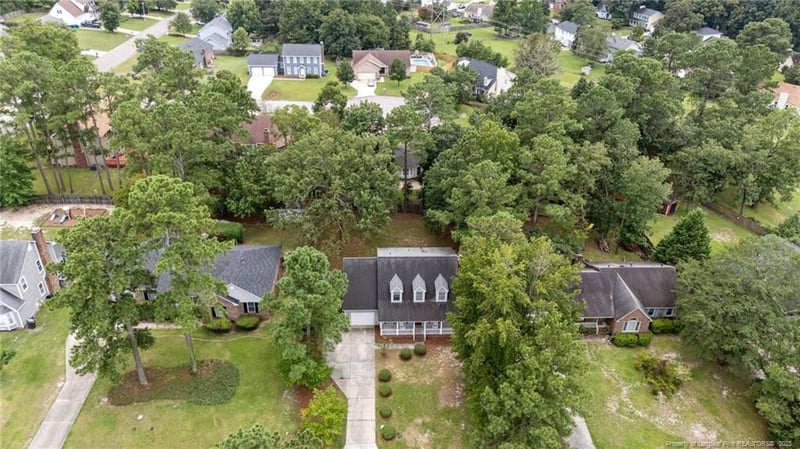 2390 Riverchase Pl, Fayetteville, NC 28306