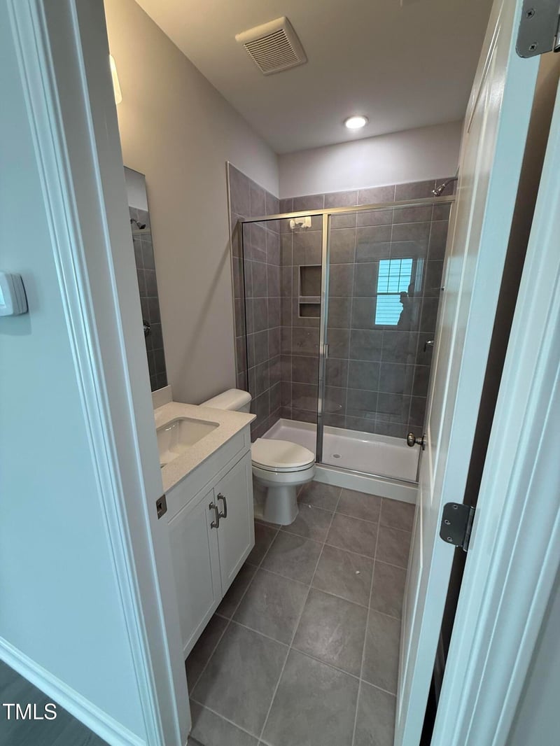 2391 Englemann Dr #124, Apex, NC 27502