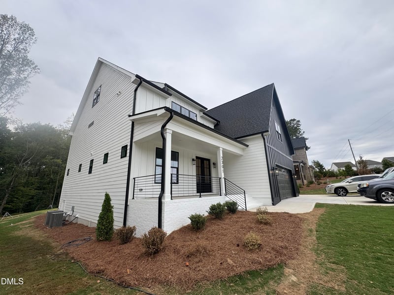 2391 Herbert Akins Rd, Fuquay Varina, NC 27526